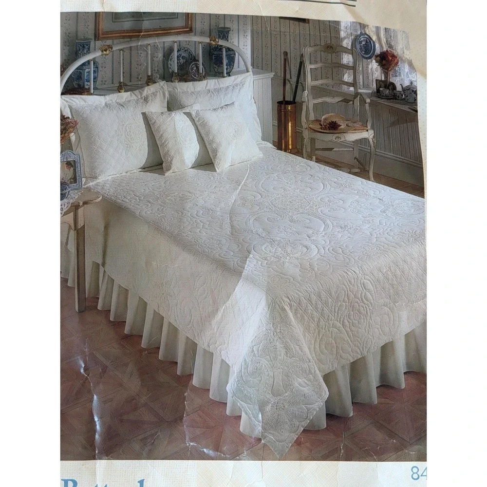 Vtg ARCH Heirloom Patchwork Hand Quilted White Battenberg Sham Lace Full Queen